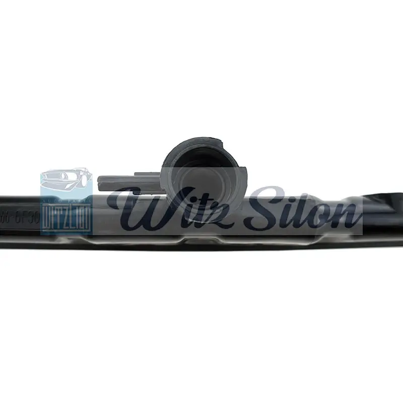 the used car accessories parts of cooling system of radiator plastic top tanks for NISSAN small car