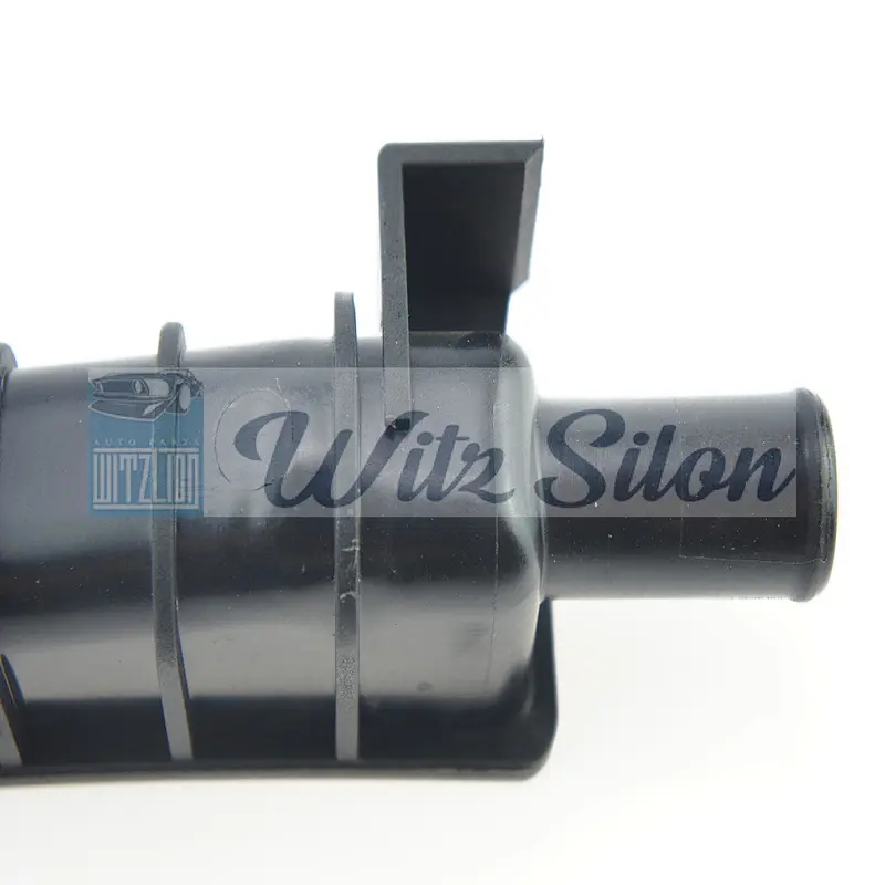 Car Plastic Tank Radiator For ESCAPE 5M6Z8005BE