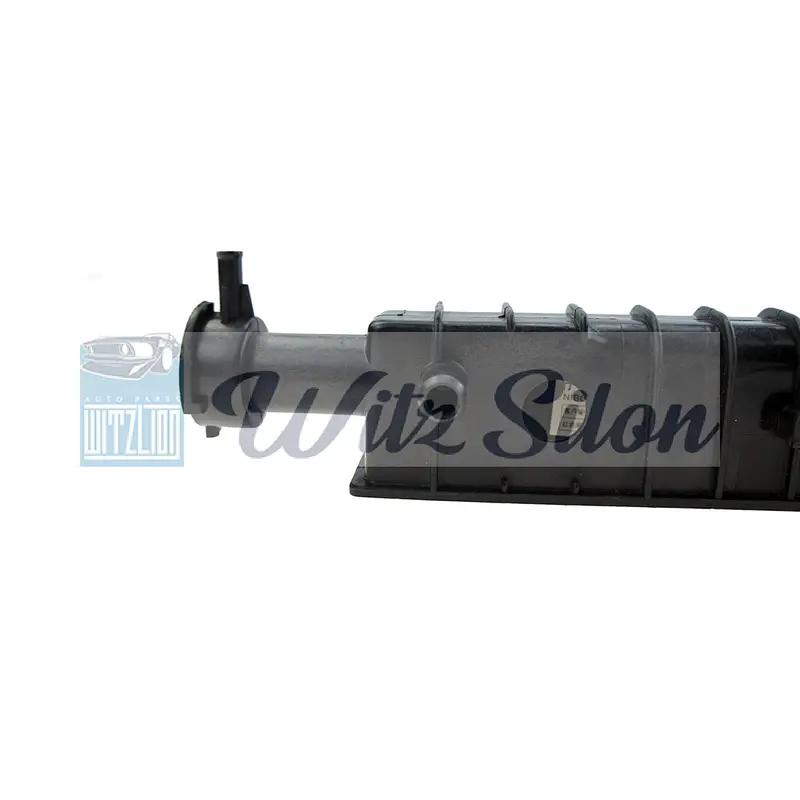 The car auto parts top new wholesale radiator aluminum plastic top tank sell at low price with best quality for GM car