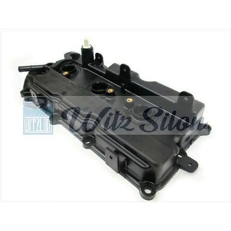 NEW  Nissan-s Engine Valve Cover  13264-7Y000