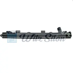Radiator Coolant for Car Plastic Radiator Tanks Auto Parts Water Tank for 02-05 Dodge Neon 1.6 2.0L