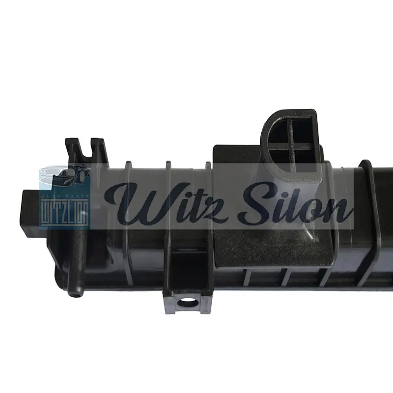 Radiator Upper Top Tank Radiator Water Tank Car Plastic Water Tanks