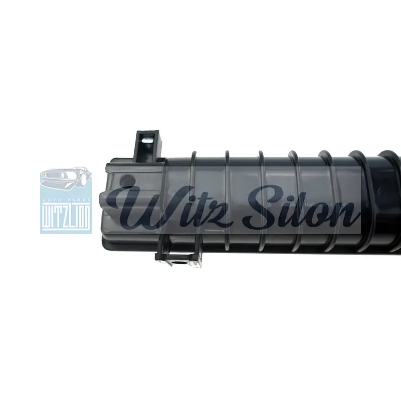 The used car accessories parts of the cooling system of radiator plastic top tanks manufactures for NISSAN ARMADA small car