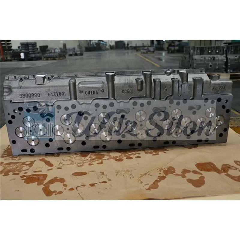 Auto cast iron 8.9L engine ISL cylinder head 4942138