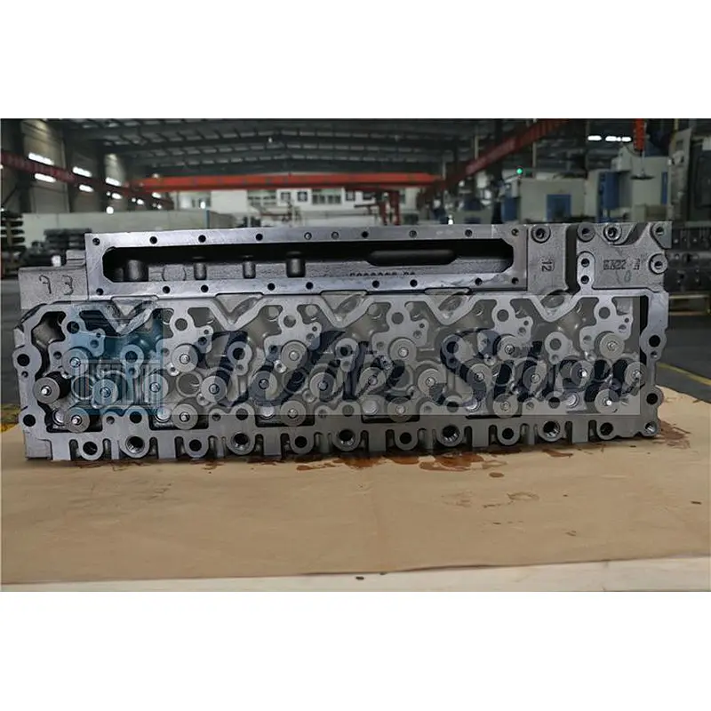 Auto cast iron 8.9L engine ISL cylinder head 4942138