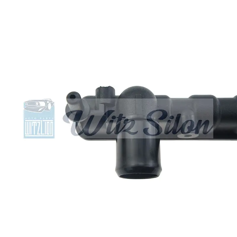 Hot sale & high quality car cooling water tank radiator plastic tank