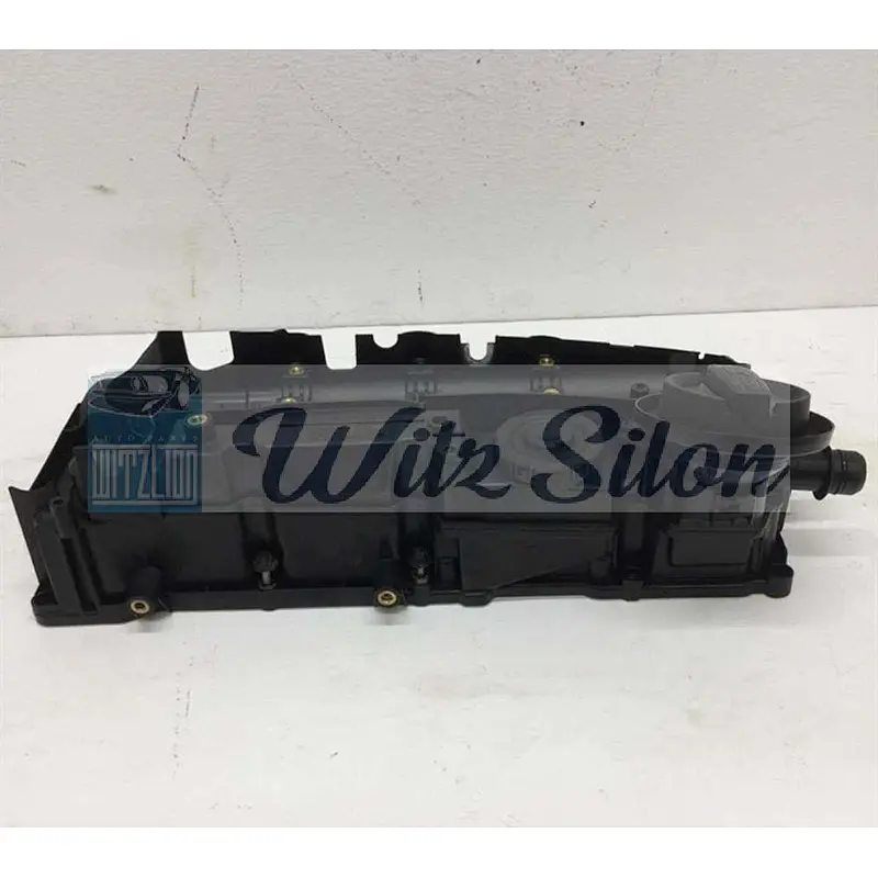 11128589941  BMWs N47N CYLINDER HEAD COVER 11128589941