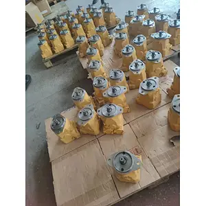 Hydraulic Pump AL166639 R902445445 For John Deere 6090RC 6100RC 6105M 6105R Tractors