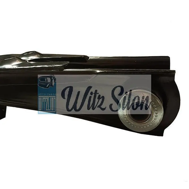 Auto Parts Suspension Control Arm For TOYOTA HIACE BUS TRH22# OEM 48068-26160 R 48069-26160 L
