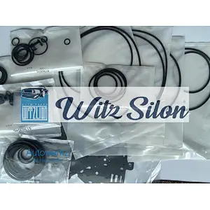 Transmission overhaul kit U150E U151F repair kit master and piston U150E gearbox overhaul kit