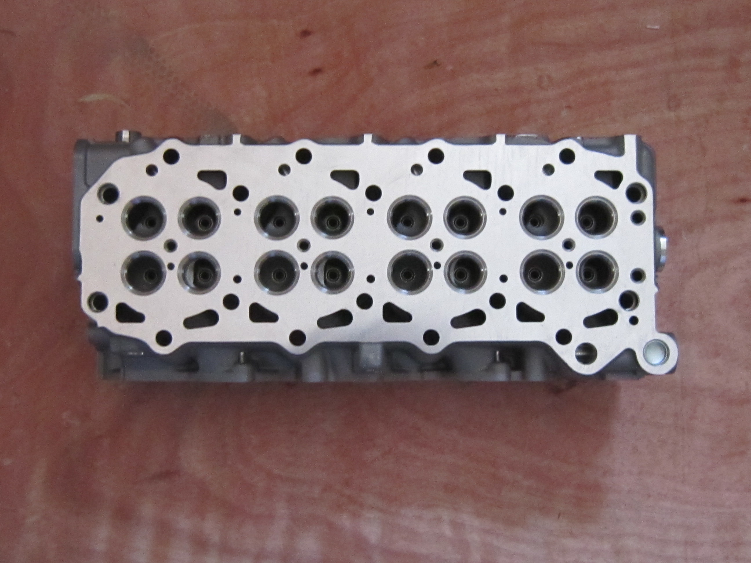 CYLINDER HEAD NISSAN ZD3 A2 7701061586 / 11039-DC00B / 908796 3.0 CDTI MASCOTT / MOVANO 2000-2004