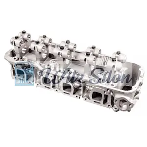 CYLINDER HEAD NISSAN Z24 INJECTION 11042-1A001 /  2.4L D21