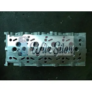 D4EB Cylinder Head 22111-27800 22111-27750 22111-27400 for HYUNDAI SANTA FE 2.2L CRDI 2007-2009 HYUND