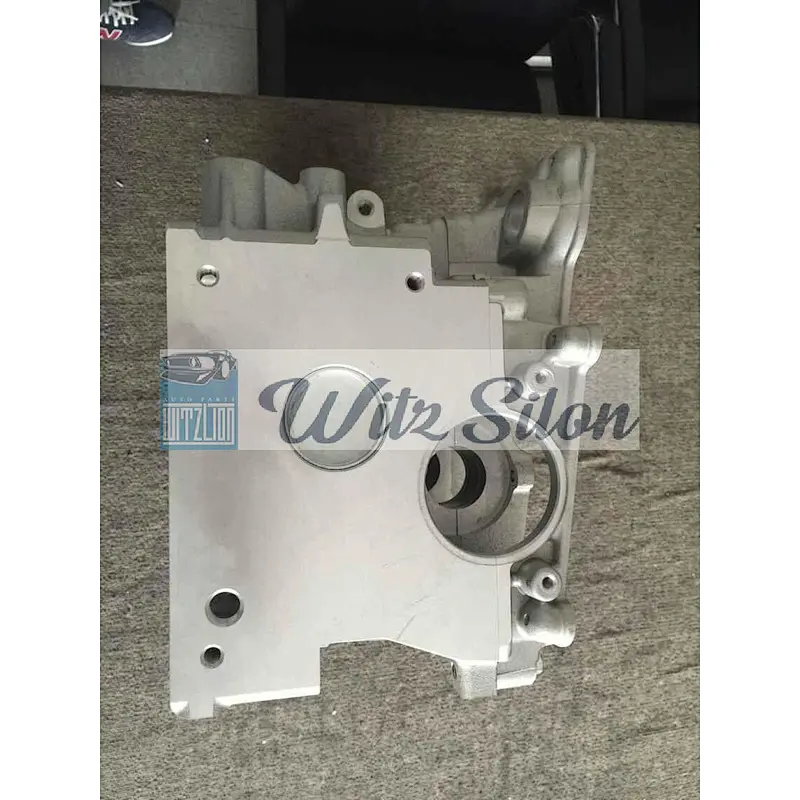 CYLINDER HEAD LAND ROVER TD5 LDF000890 / LDF500020 / LDF500170 / LR010073 / 908762 2.5 TDI  2001-