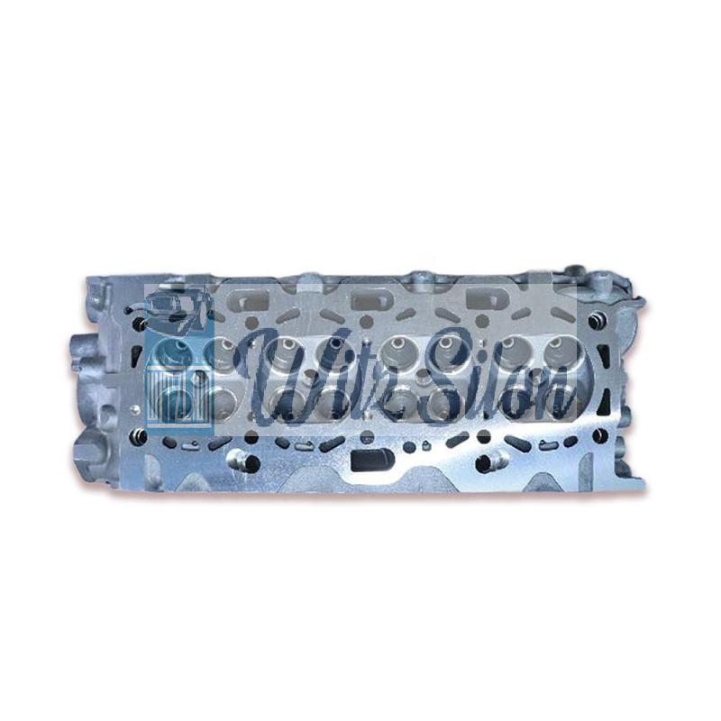 Cylinder Head for MITSUBISHI 4G94 Engine Part Number MD313413 MD358280