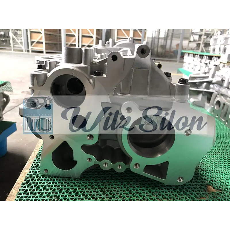 CYLINDER HEAD RENAULT M9R 1104100Q0H / 908525 2.0TDI QASHQAI / VIVARO / ESPACE 2005