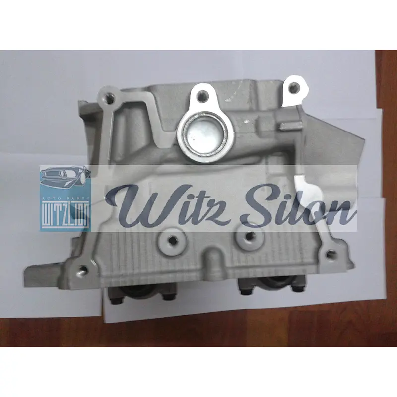 Hot Sale TOYOTA 2TR-FE 11101-75200 / 11101-75240 2693CC 2.7L Hilux Innova Forturner Tacoma Hiace Hi LuxPickup2005 2004-