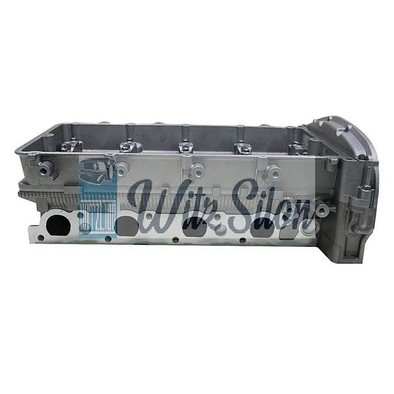 Cylinder Head D4FA D4HA Engine 22100-27000 22100-2A350 Complete Cylinder Head Assy for Hyundai Santafe Trajet