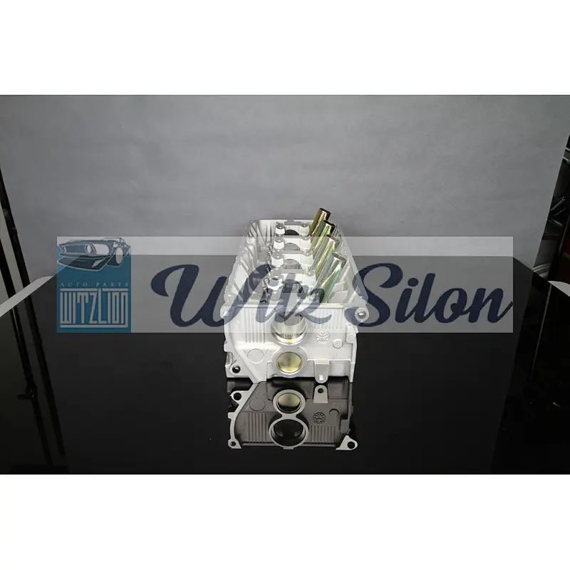 CYLINDER HEAD MITSUBISHI 4G64/4G63 (16V) MD305479 / 22100-32680 /  2.4L  94-97