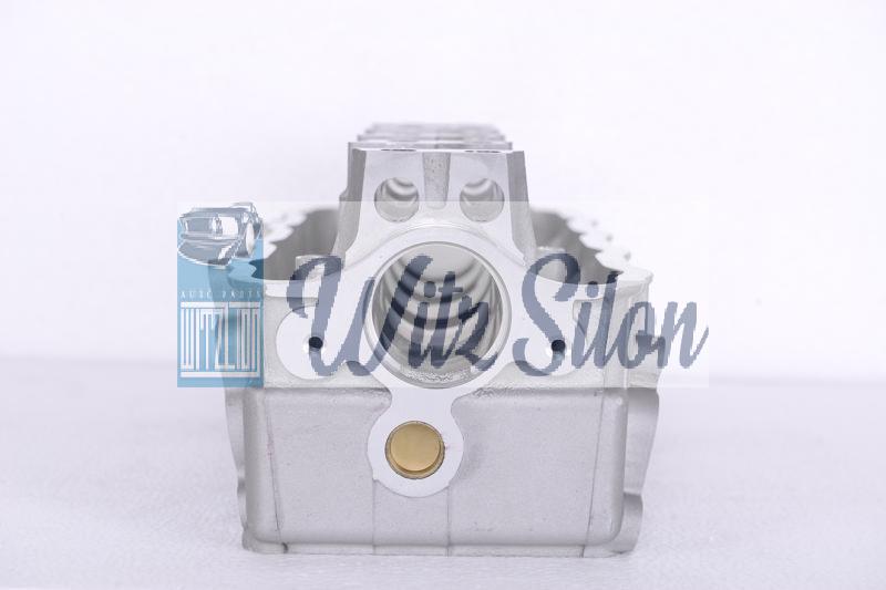 Cylinder Head 11110-80002 for Suzuki F10A
