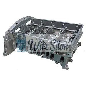 Cylinder Head D4FA D4HA Engine 22100-27000 22100-2A350 Complete Cylinder Head Assy for Hyundai Santafe Trajet