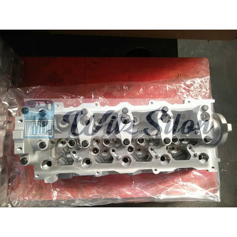 CYLINDER HEAD HYUNDAI D4EA 22100-27000 / 22100-27900 / 22100-27901 / 22100-27902 /  2.0 CRDI Elantra / Trajet Santa Fe / Avante