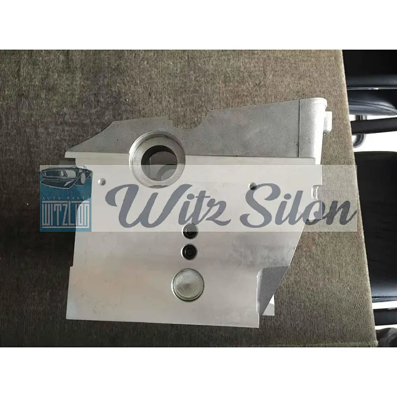 CYLINDER HEAD LAND ROVER TD5 LDF000920 / LDF500010 / LDF500160 / LR010074 / 908763 2.5 TDI  35431