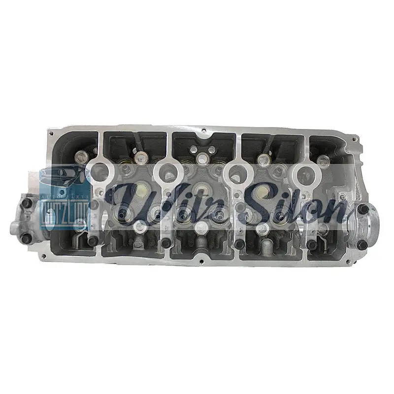 CYLINDER HEAD SUZUKI G13B 11110-82602 /  1.3L Carry /Vitara