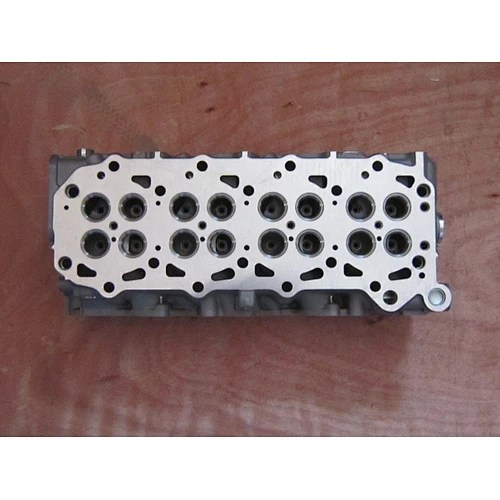 CYLINDER HEAD NISSAN ZD30 11039-VC101 / 7701068369 / 908506 3.0DTI PATROL GR / URBAN / TERRANO II / MASCOTT / MOVANO 2000-