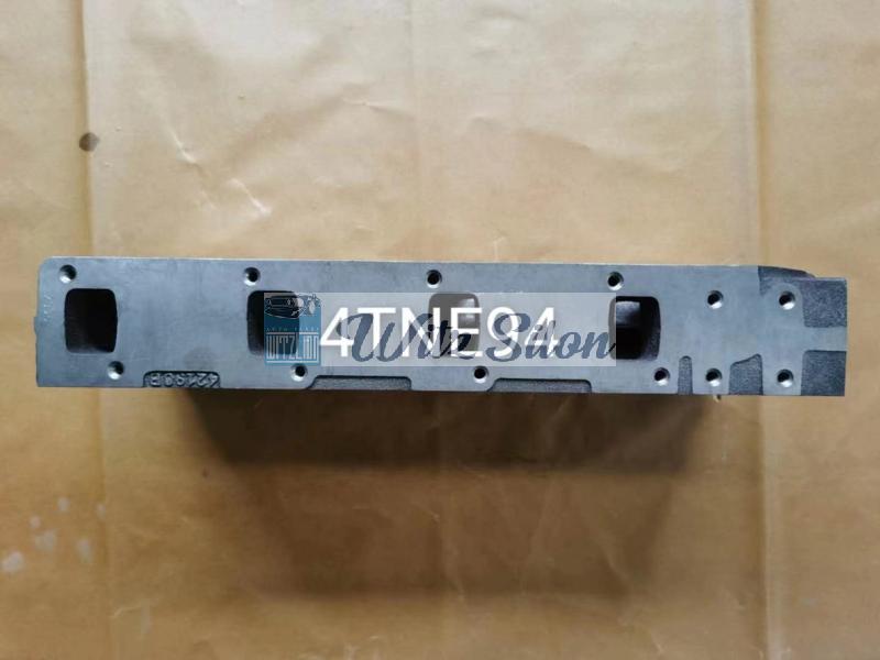 Yanmar Engine 4TNE98 Excavators Engine Parts 129903-11700 4TNE94 Cylinder Head