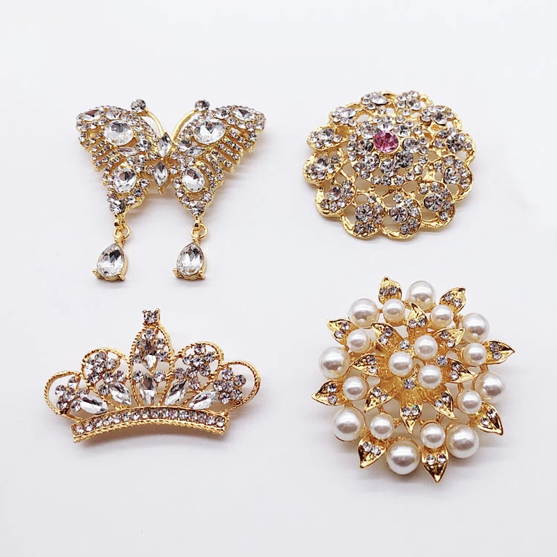 China factory wholesale cheap various style crystal brooch