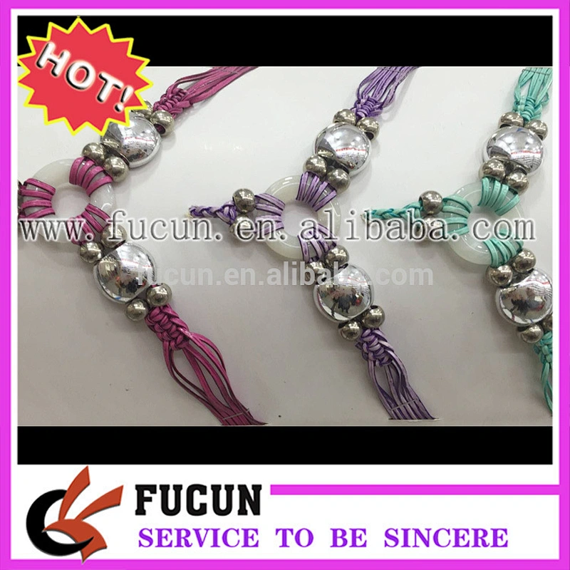 Guangzhou bulk shoes materials market for women sandals shoes