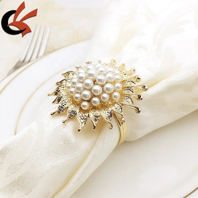 Bling Diamonds Pearl Wedding Napkin Ring for Wedding Dinner Favors