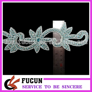 Hot sale latest pink rhinestone beads applique bridal trim for wedding dresses China manufacturer