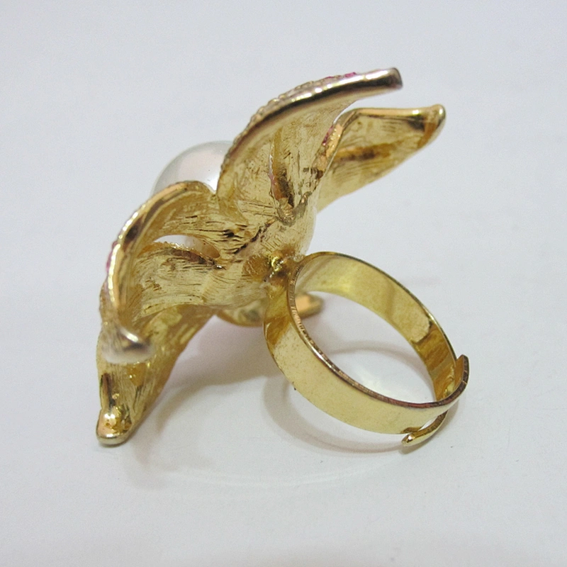 Gold Flower Design Pearl Beads Rhinestone Napkin Ring