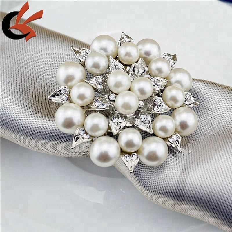 Fashion Style Wedding Pearl Rhinestone Napkin Rings Crystal Napkin Holder