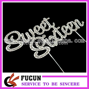 Hot sale crystal Sweet Sixteen birthday cake party centerpiece/diamond candelabras decorations