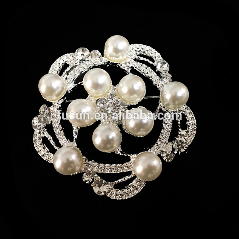 Hot sale fashion jewelry crystal brooch for clothes women wholesale