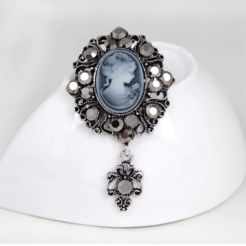 Hot sale bulk women costume antique engrave image brooches