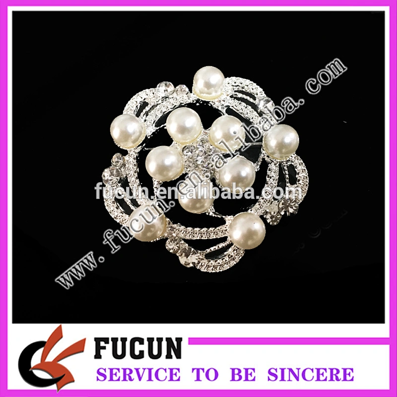 Hot sale fashion jewelry crystal brooch for clothes women wholesale
