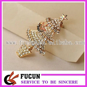 Rhinestone CHRISTMAS TREE BROOCH Pin Gold Tone X-MAS Jewelry