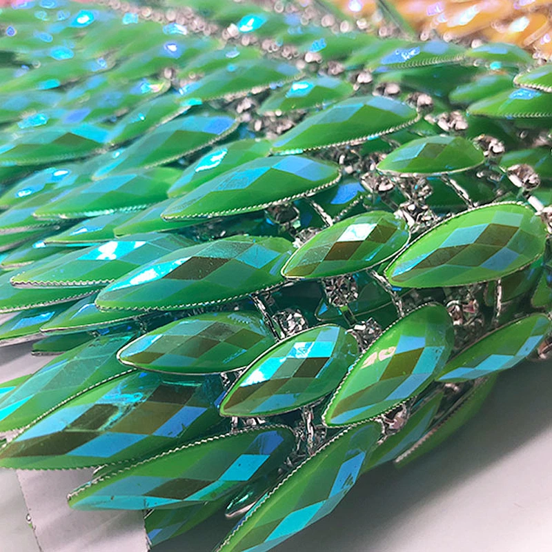 Top sale customized design wholesale diamante trimming color resin stone trimming for wedding dress