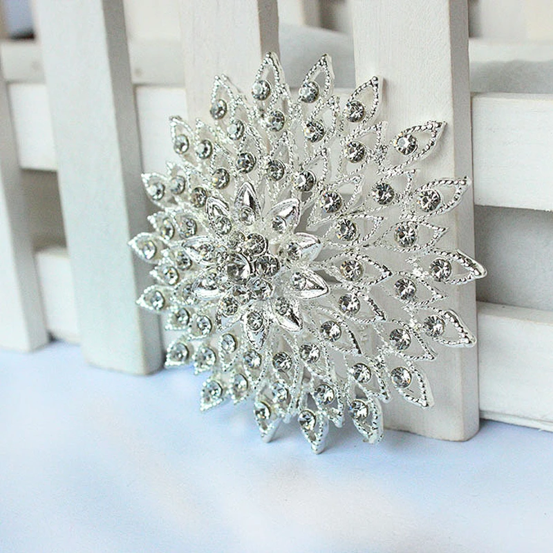 hot selling stone silver jewelry crystal rhinestone brooch for wedding invitation