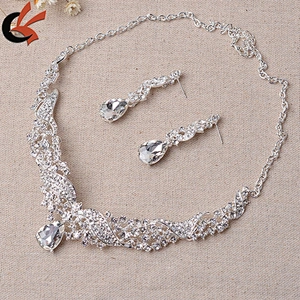 Sparkly Wedding Bride Shining Rhinestone Necklace Earring Jewelry Set