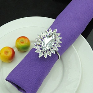 China Factory Made Table Accessories Crystal Napkin Holder Wedding Table Dinner Decor