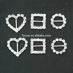 fashion Various shapes crystal rhinestone buckles for garment