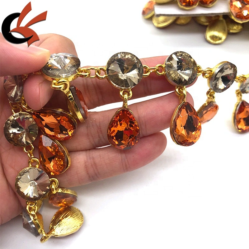 Factory Making Wholesale Glass crystal Metal chain trimming for Carnival