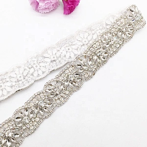 Handmade Wedding Bridesmaid Hair Band Rhinestone Hair Vine Wedding Gauzy Skirt Applique