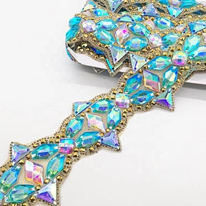 Wholesale hot fix crystal rhinestone trimming adhesive rhinestone tape for garment shoe and bag