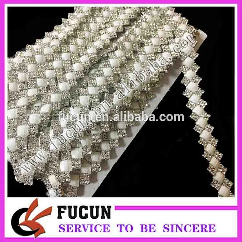 Best selling Bridal dress decorative rhinestone chain trim manufacturer sale